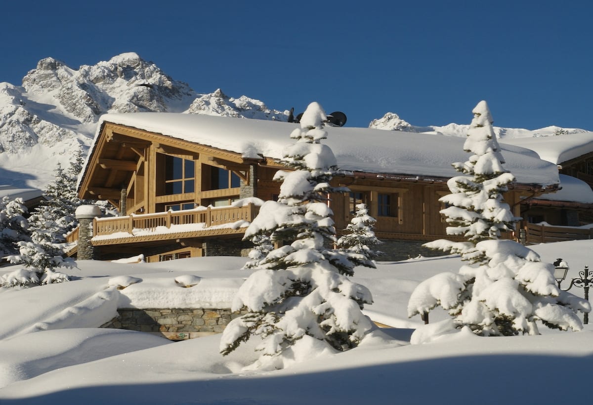 Chalet Image