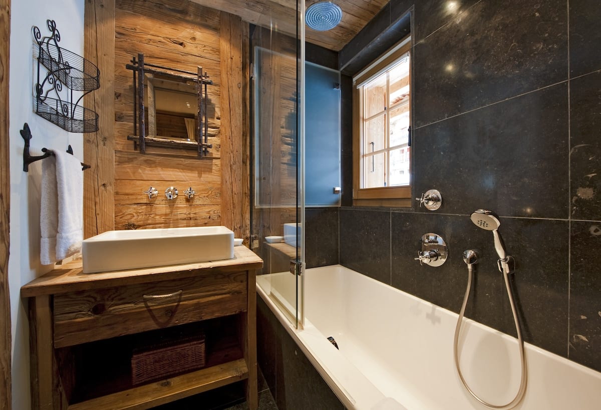 Chalet Image