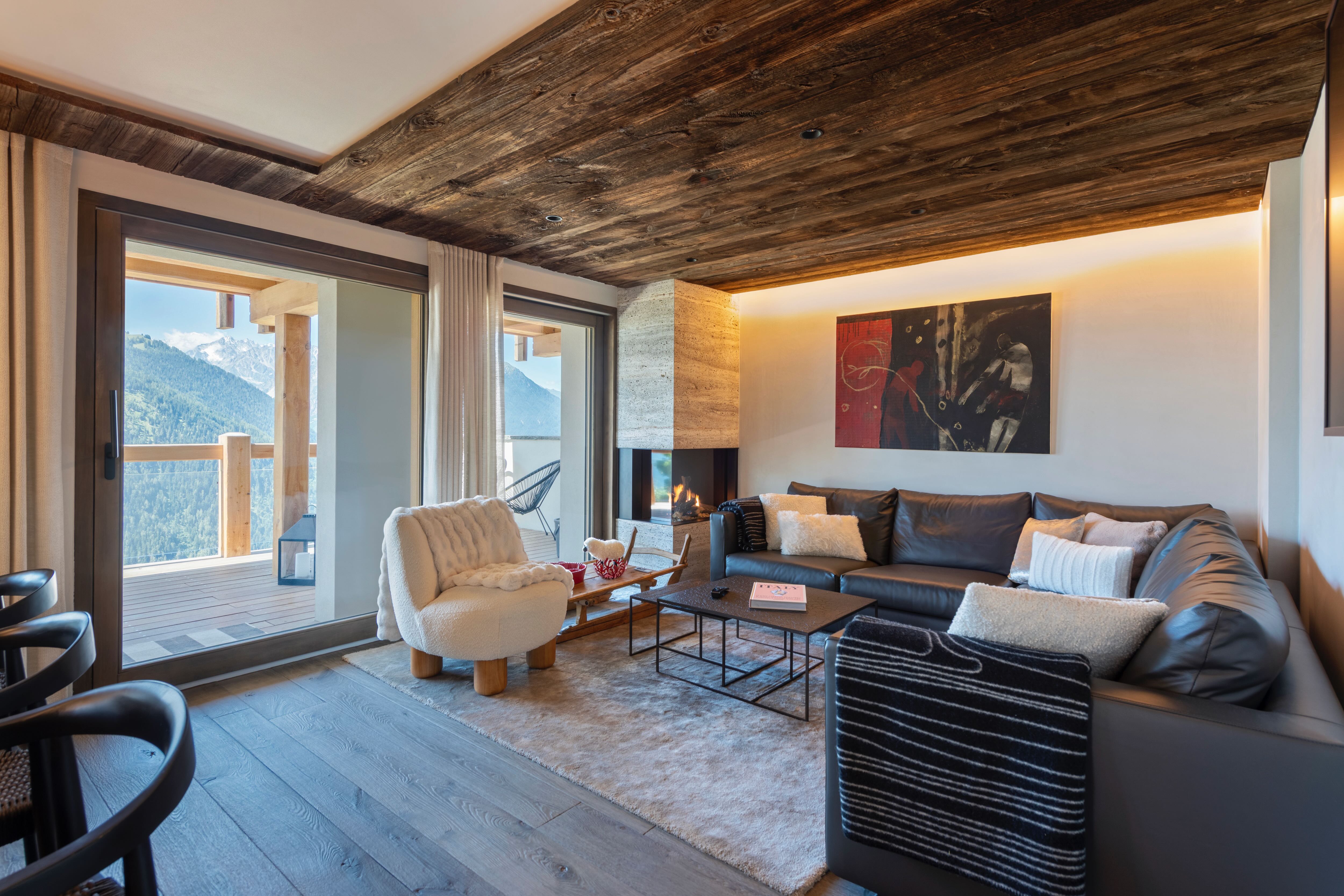 Chalet Image