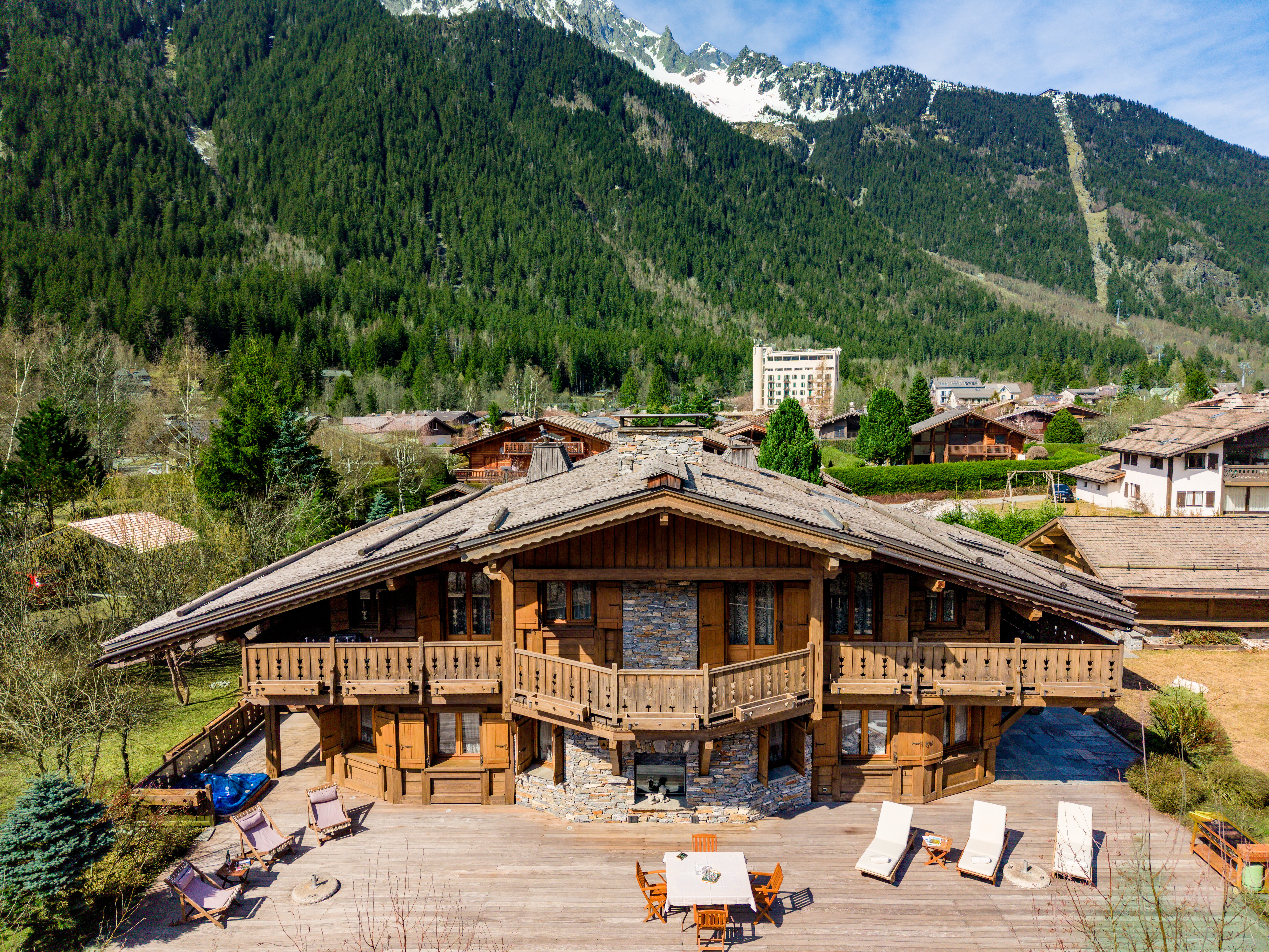 Chalet Image