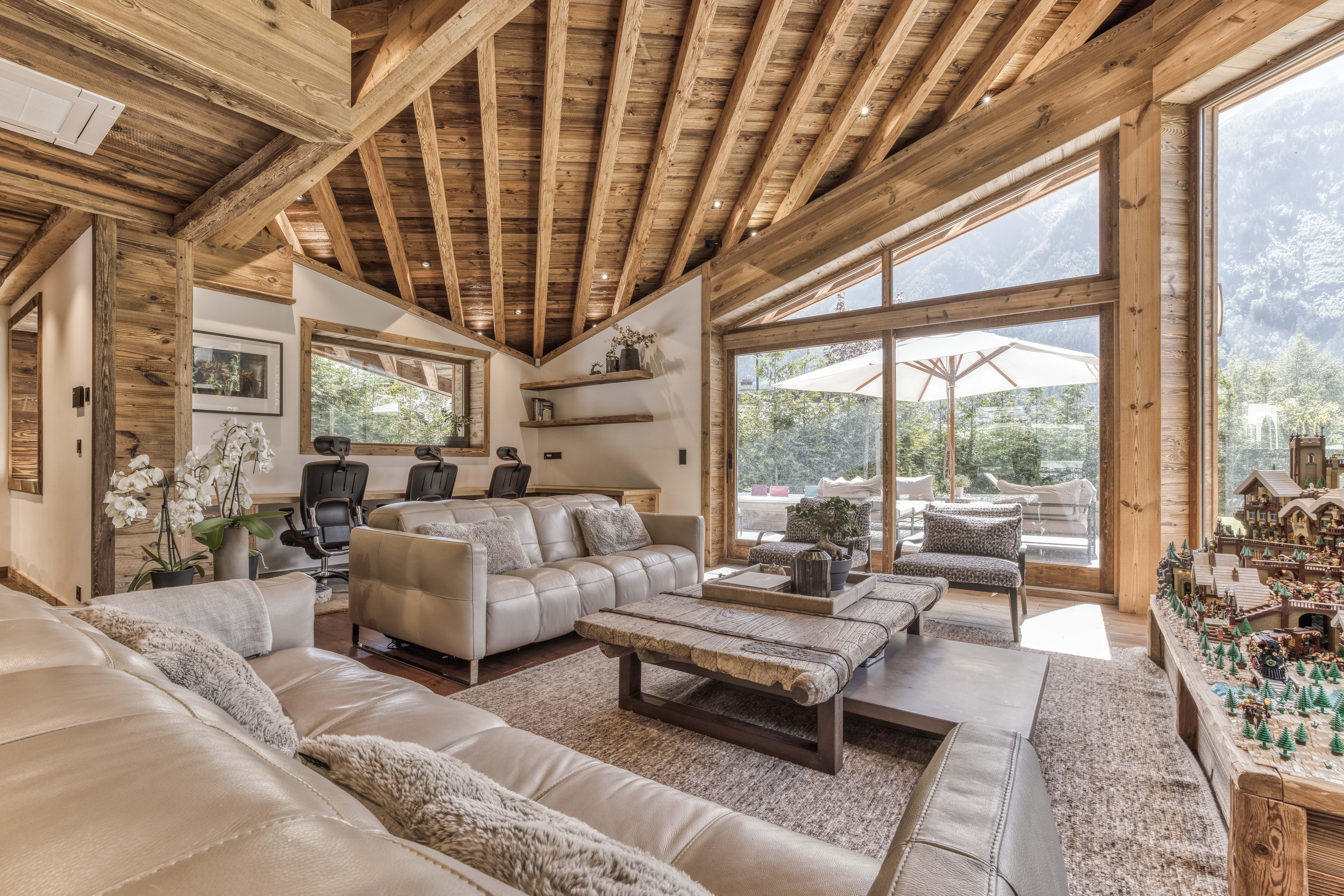 Chalet Image