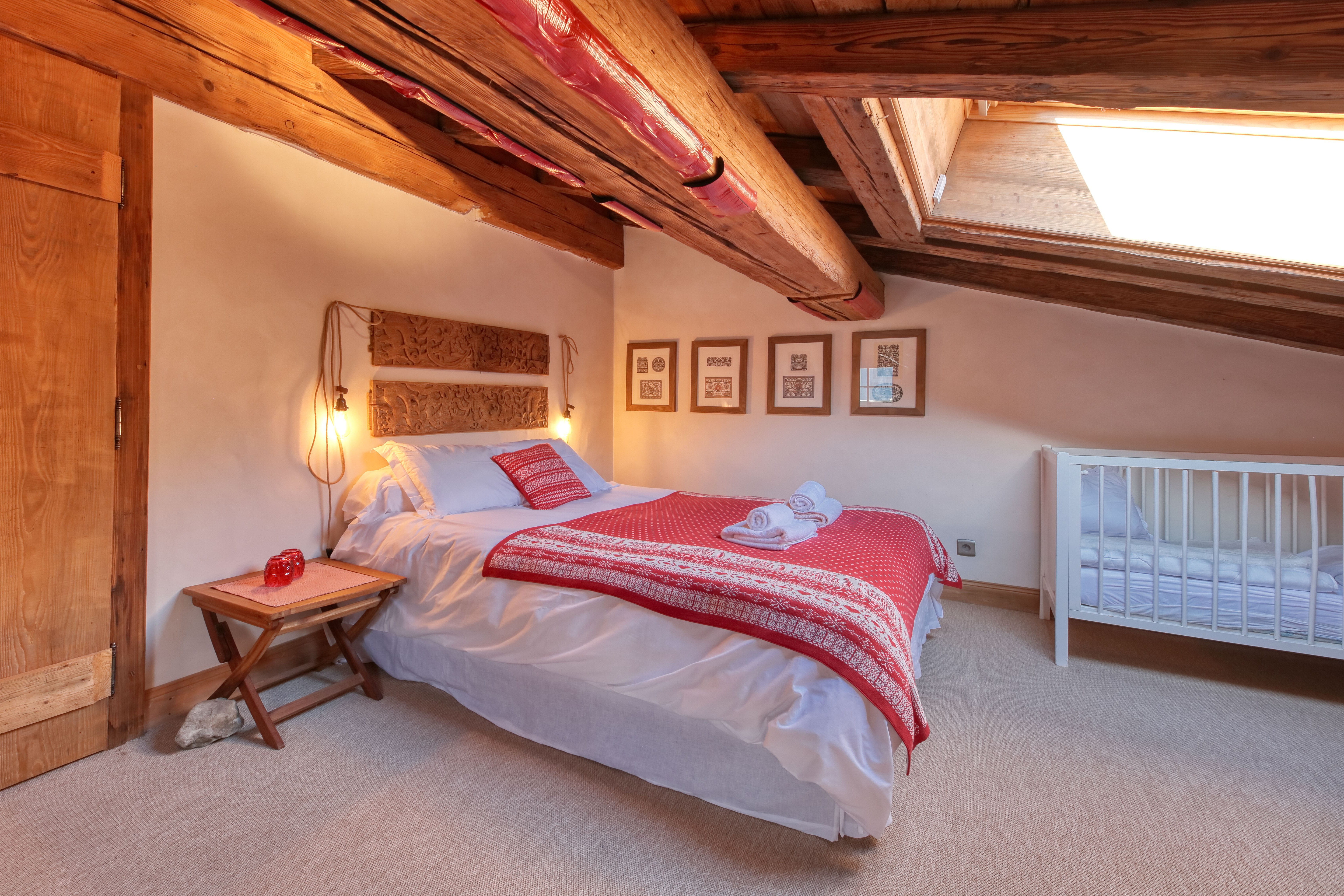 Chalet Image