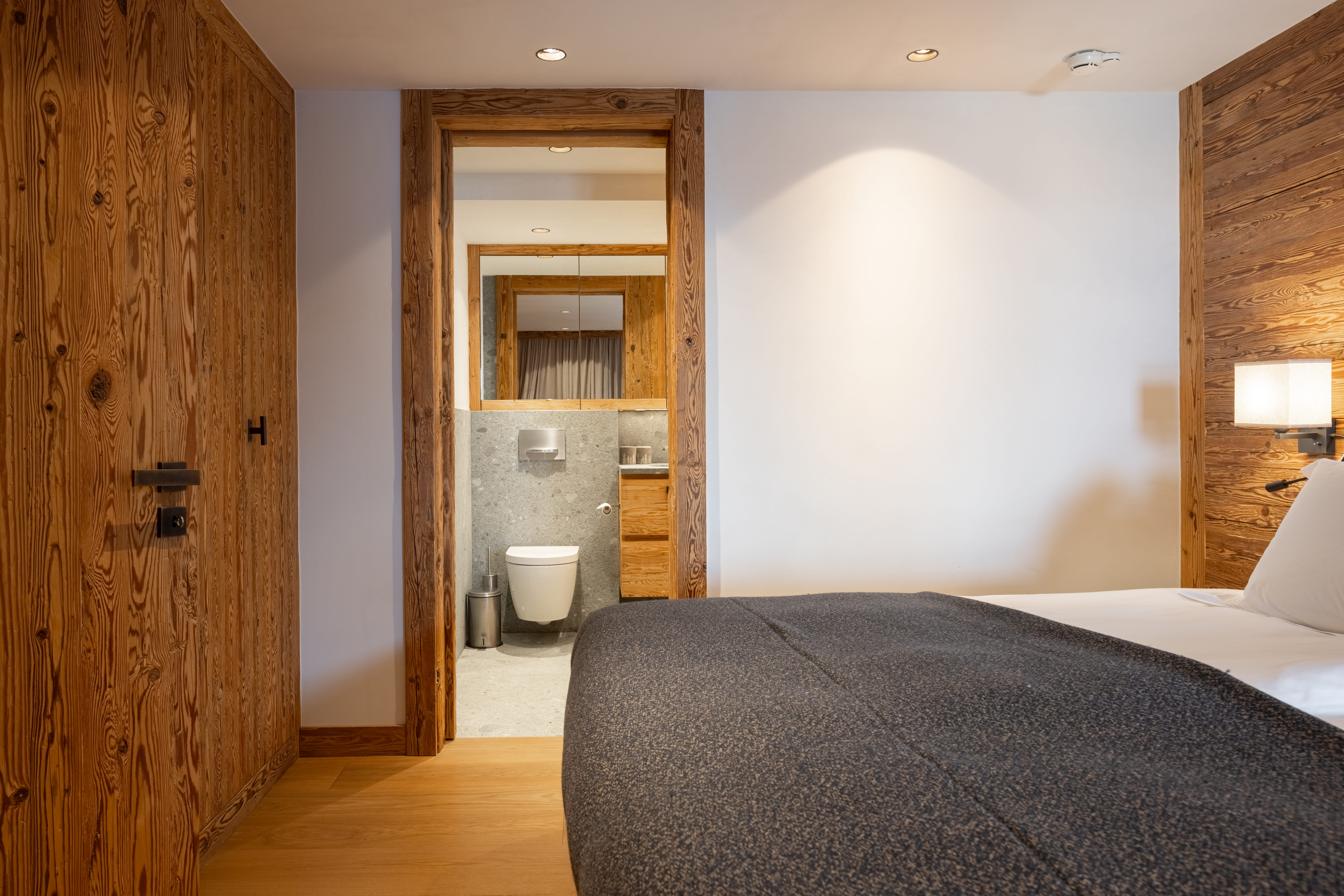 Chalet Image