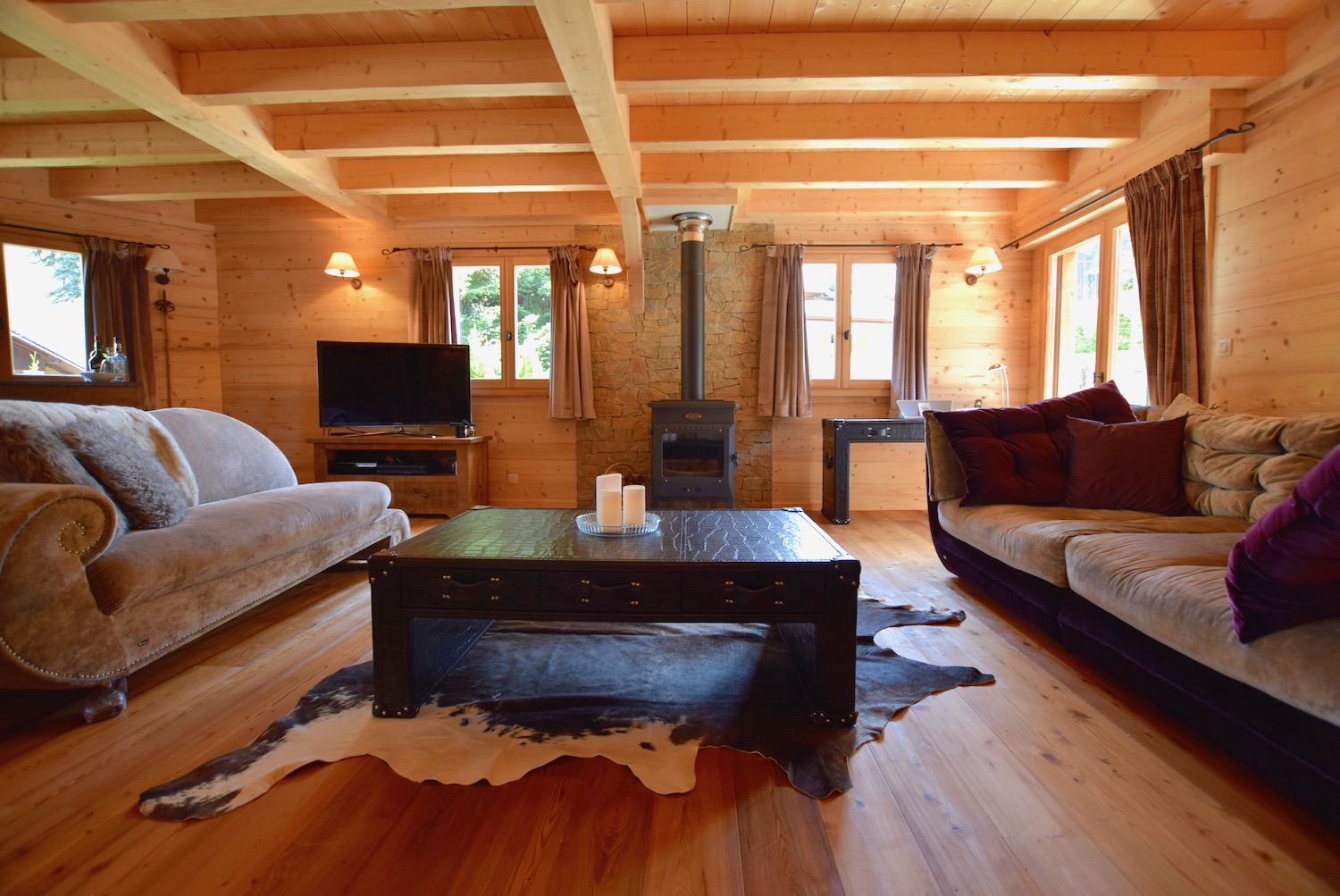 Chalet Image
