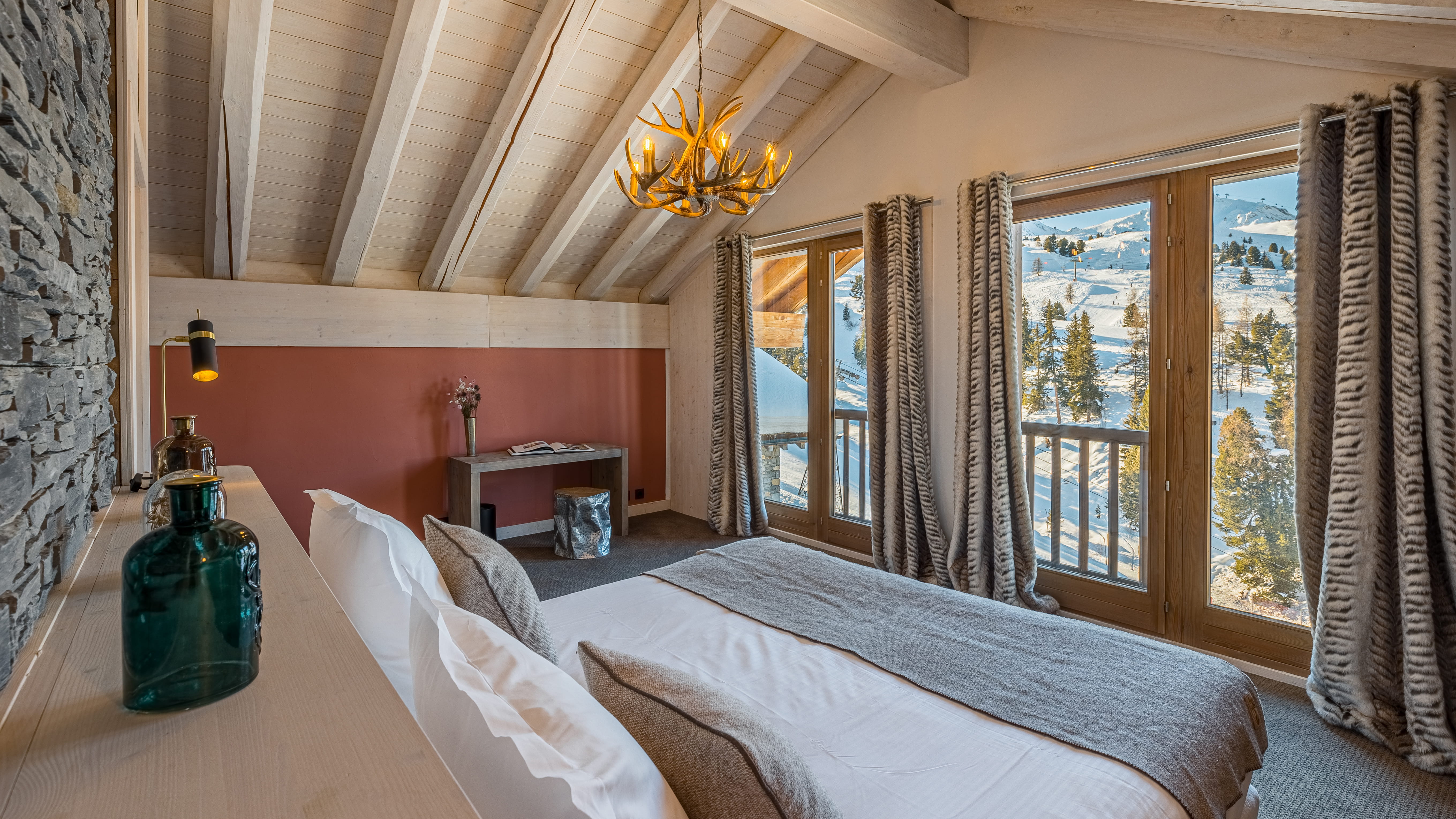 Chalet Image
