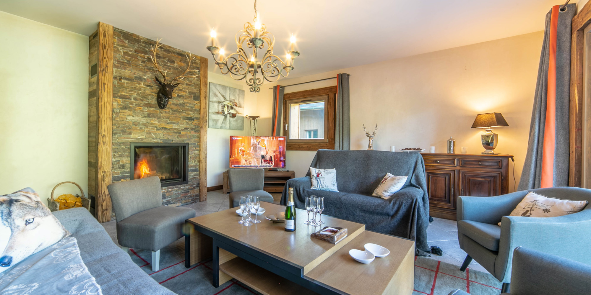 Chalet Image