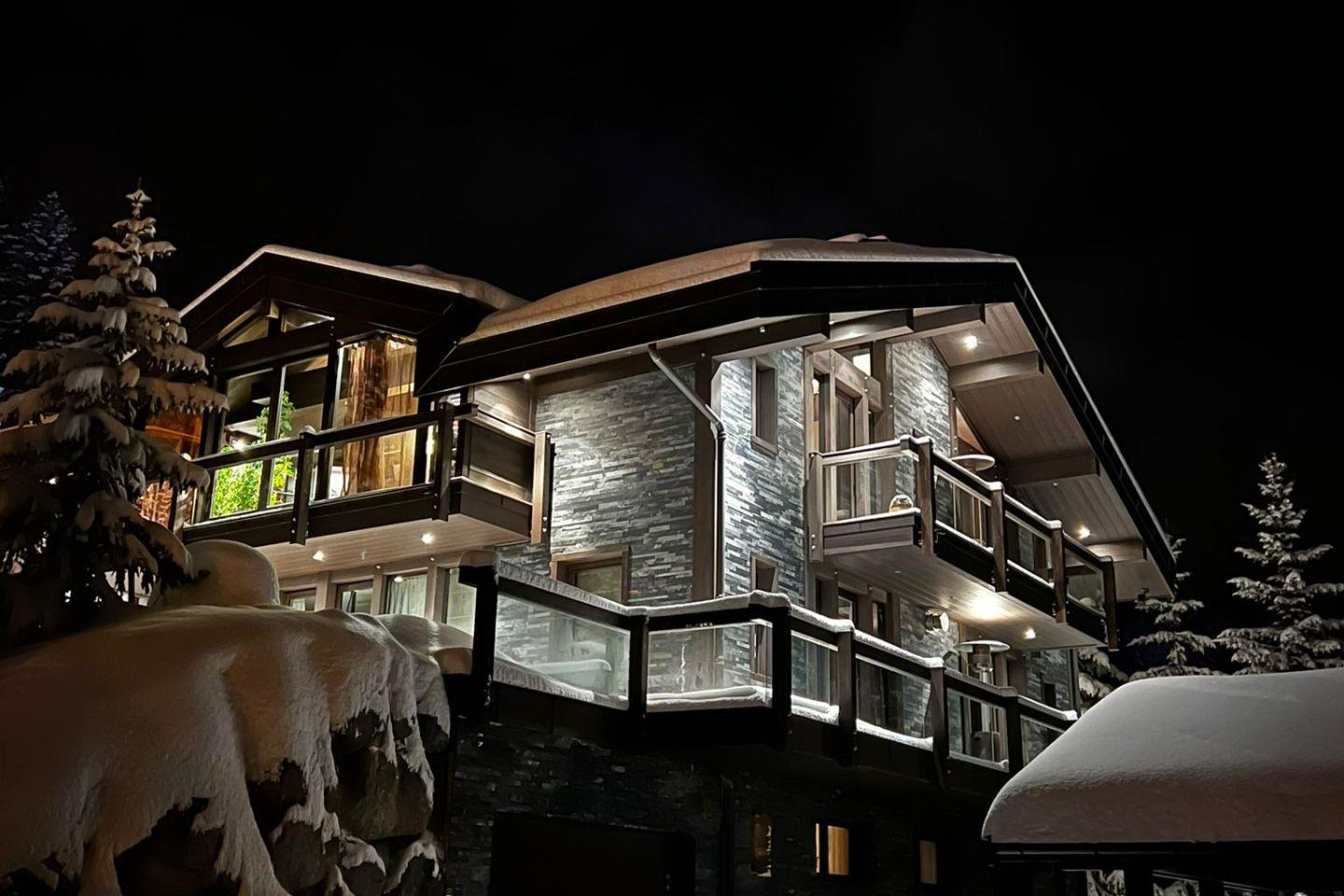 Chalet Image