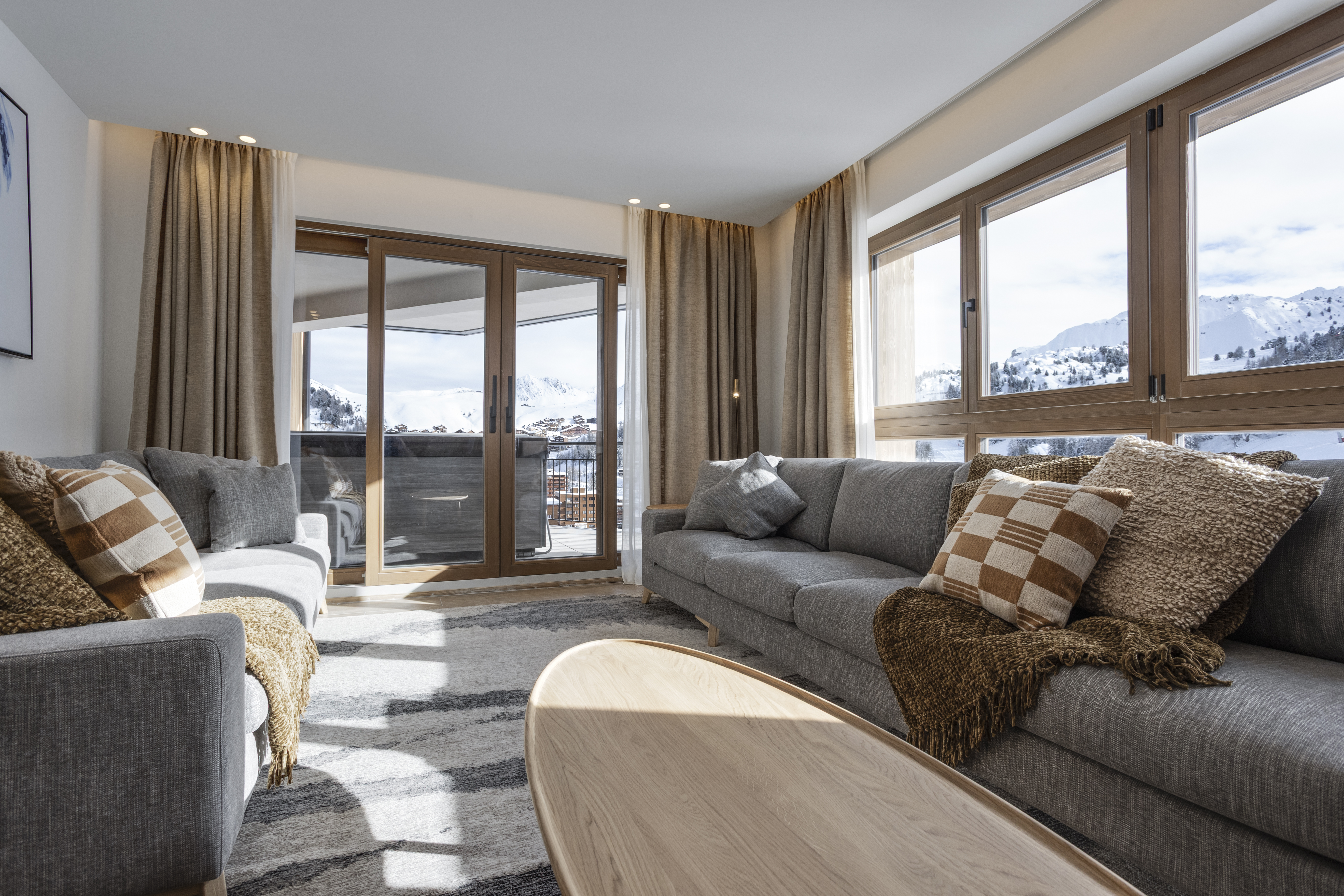 Chalet Image