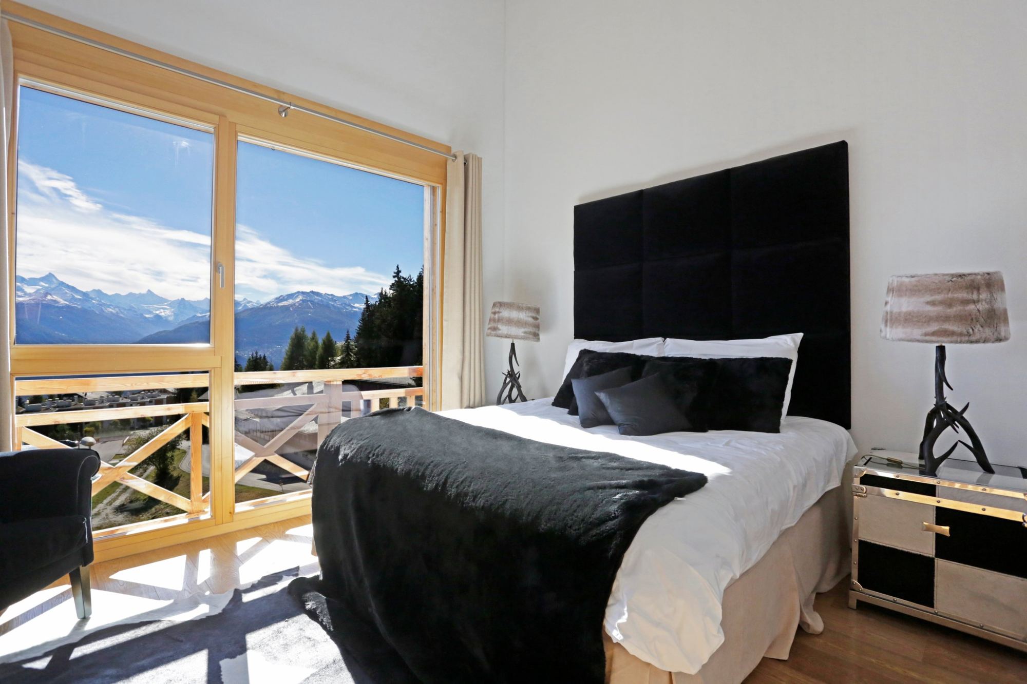 Chalet Image