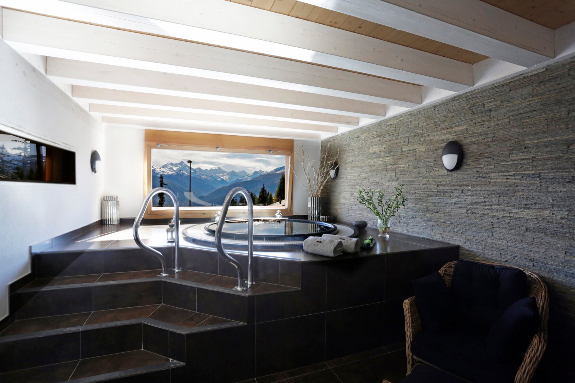 Chalet Image