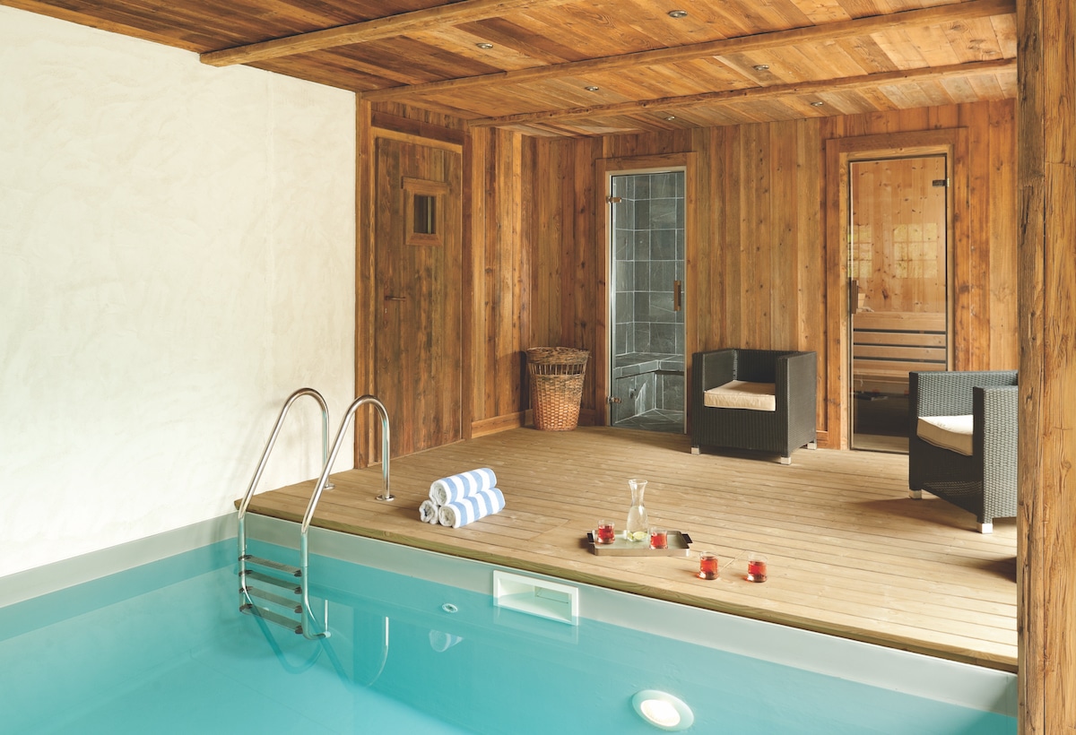 Chalet Image