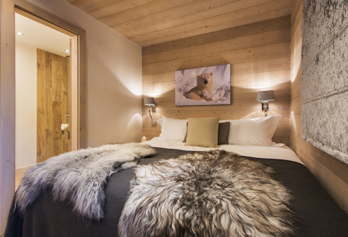 Chalet Image