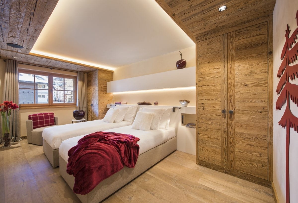Chalet Image