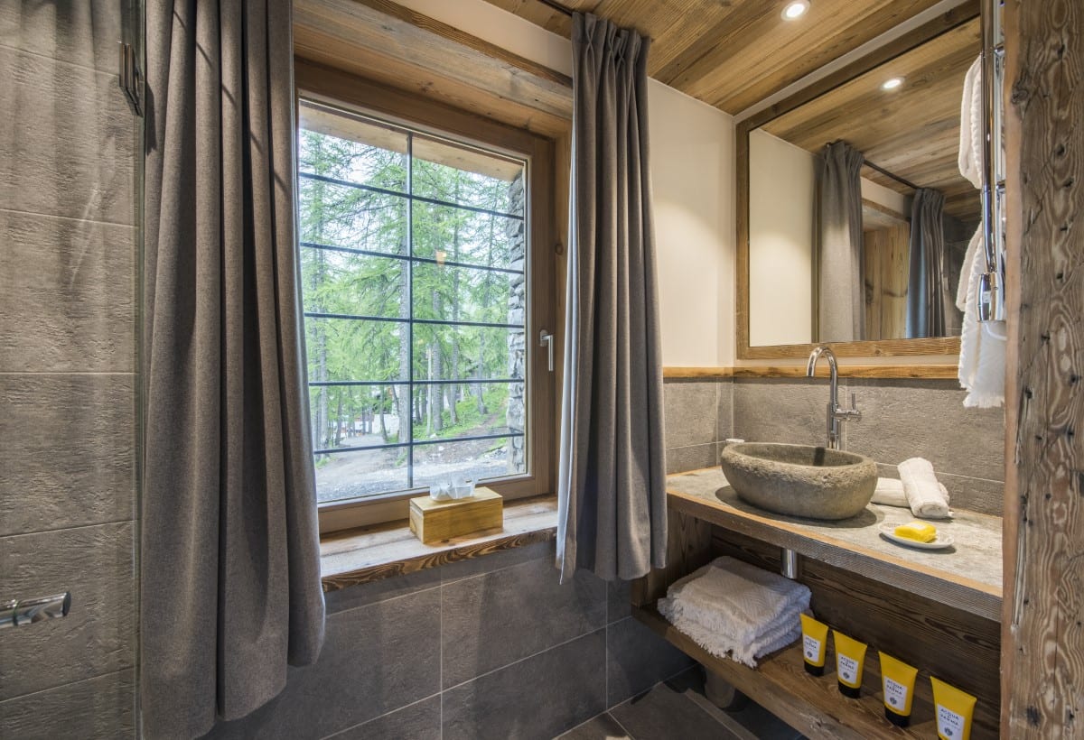 Chalet Image