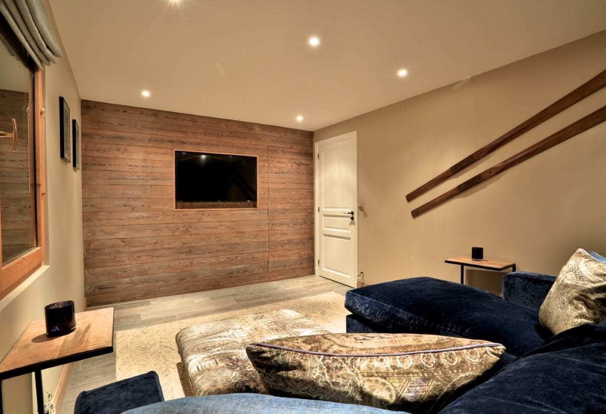 Chalet Image