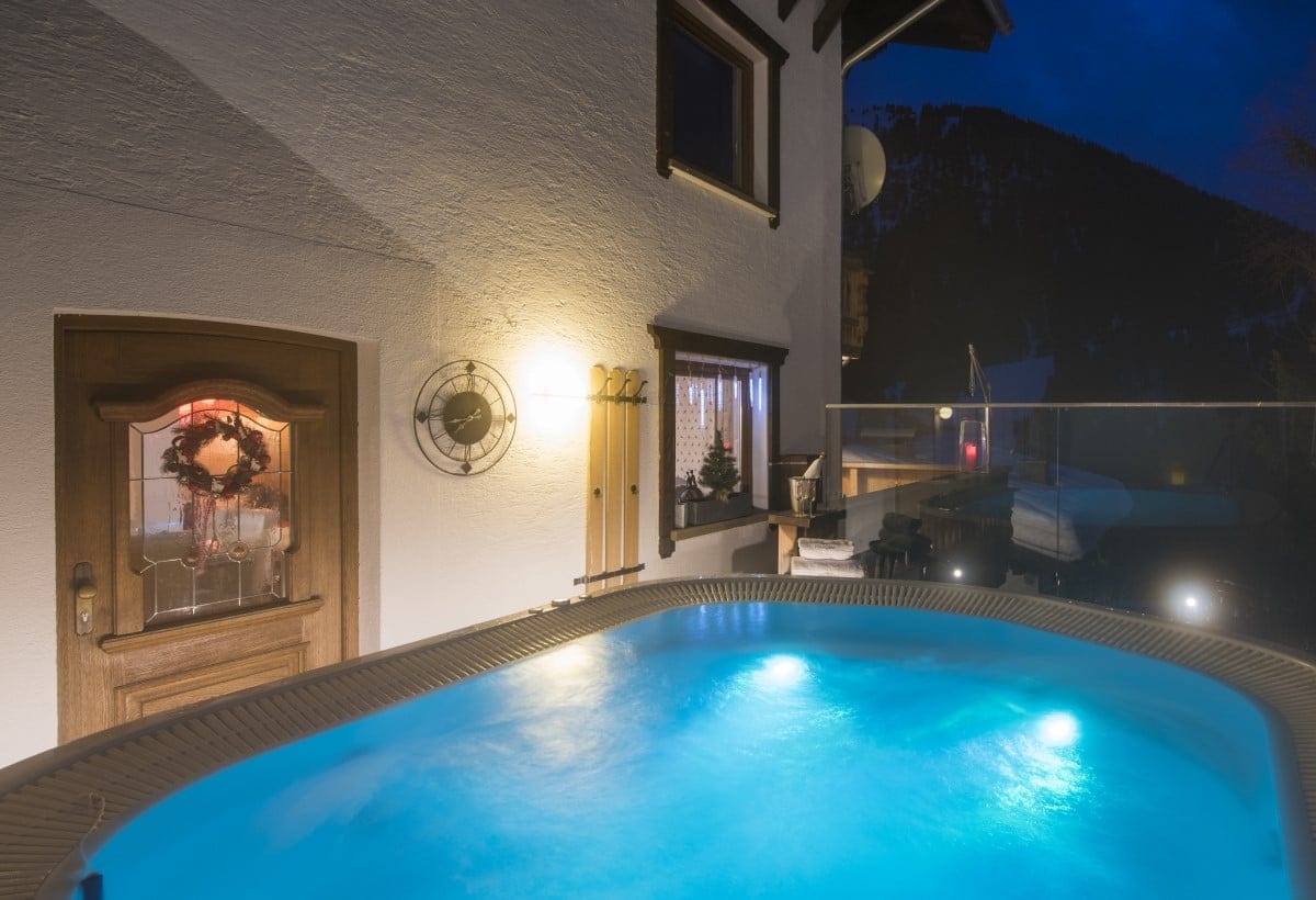Chalet Image