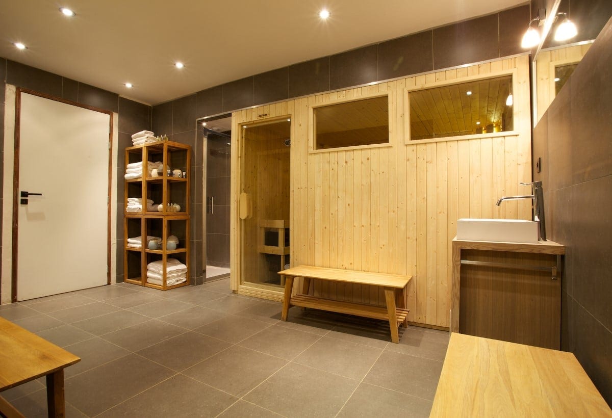 Chalet Image