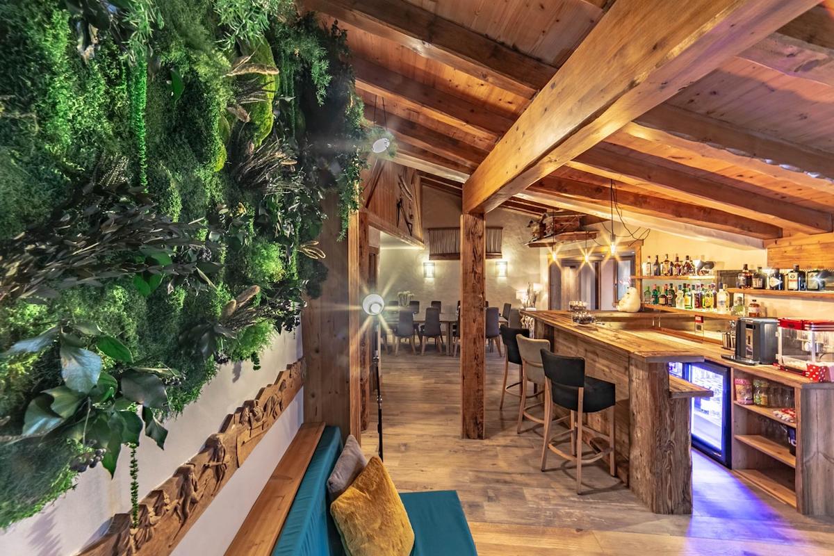Chalet Image