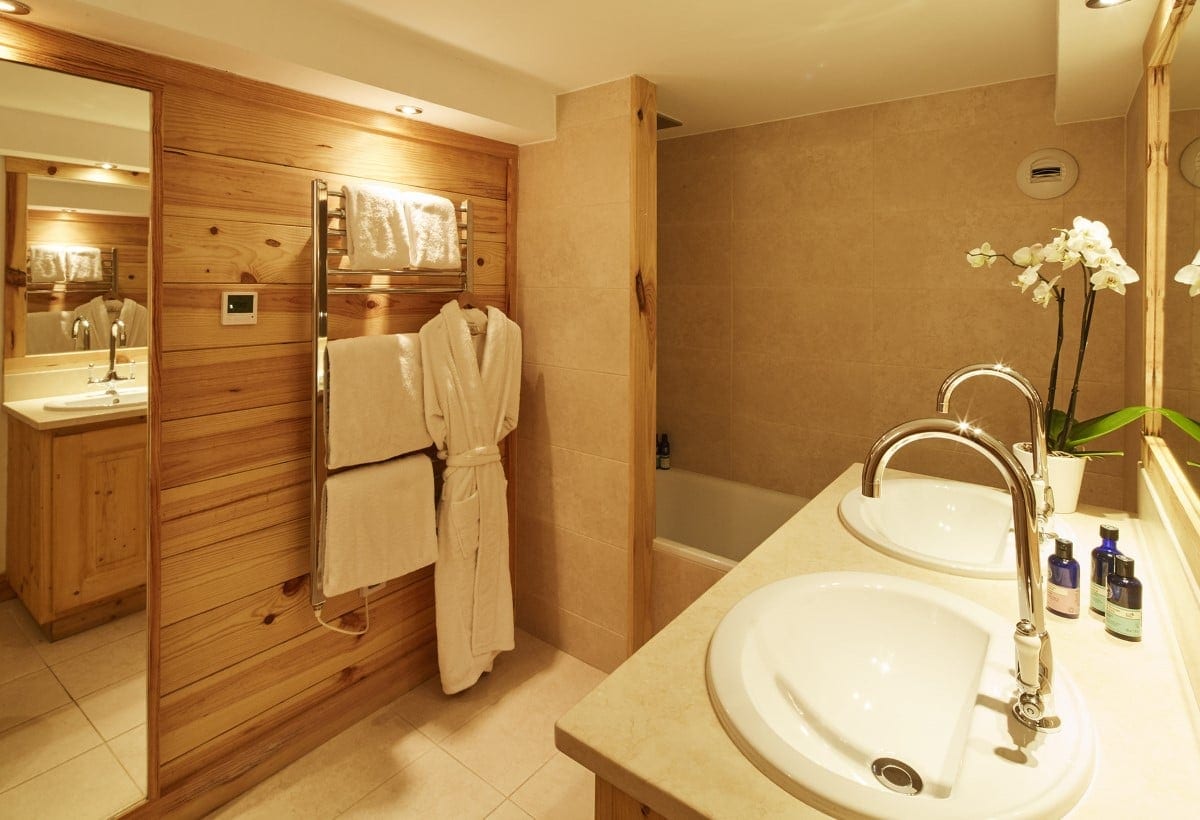 Chalet Image