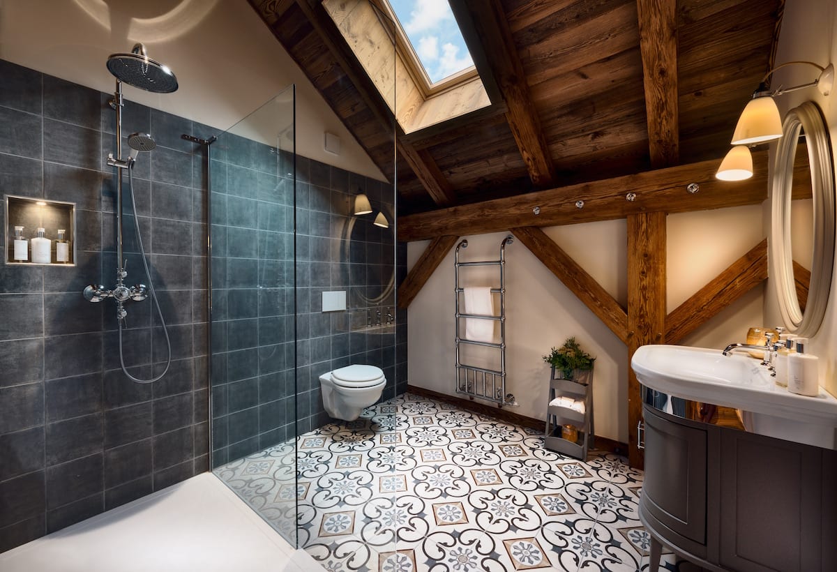 Chalet Image