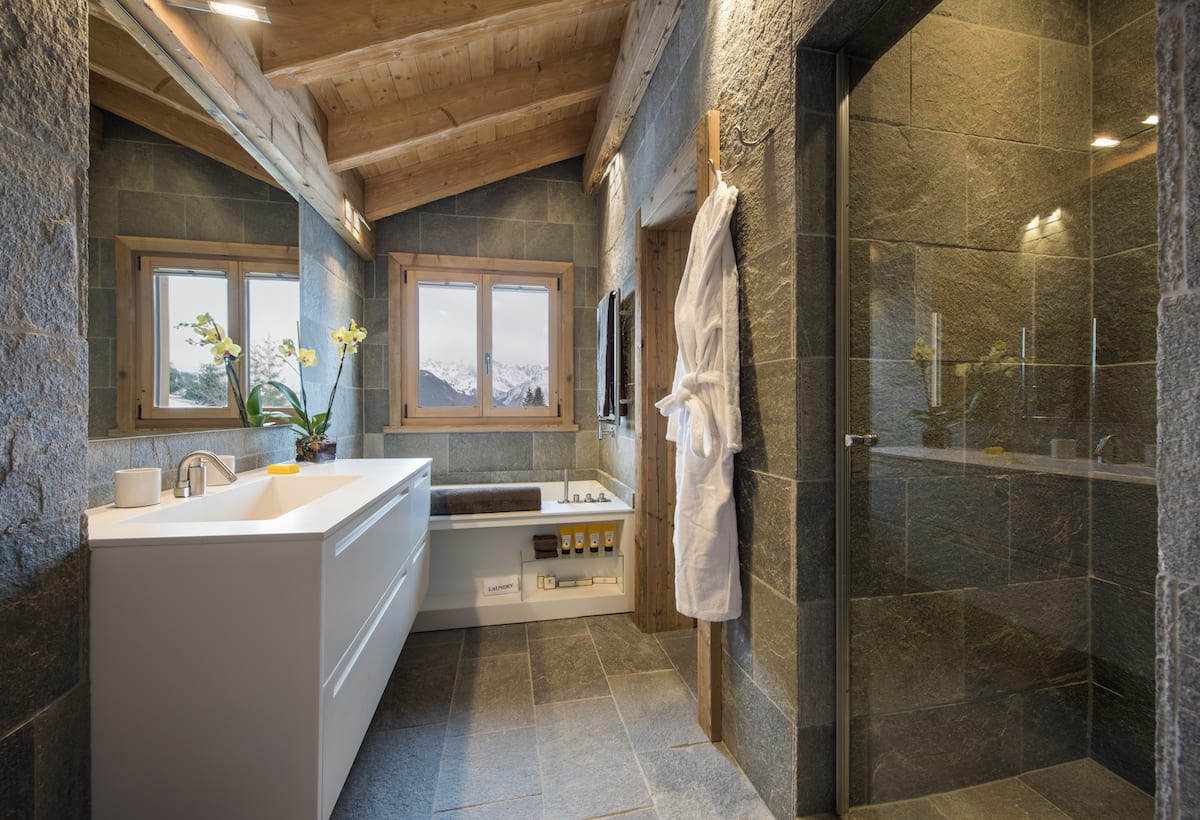 Chalet Image