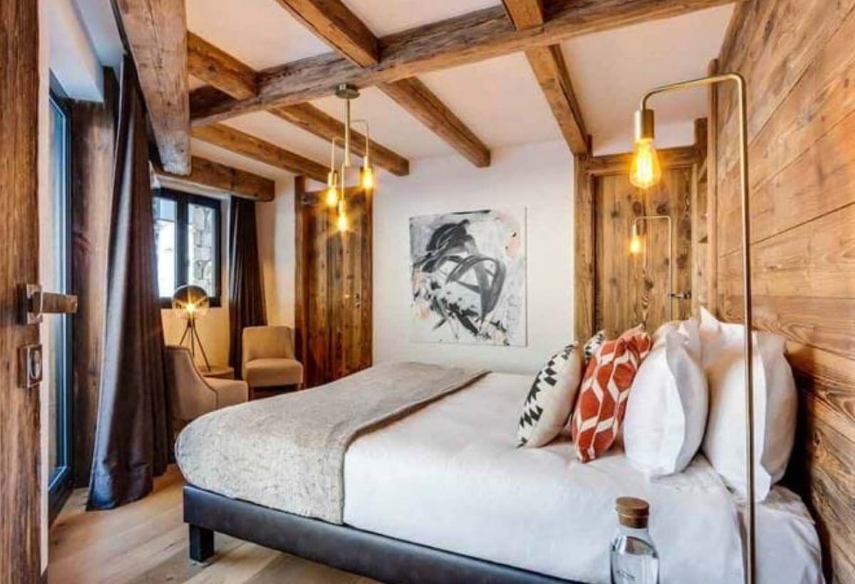 Chalet Image