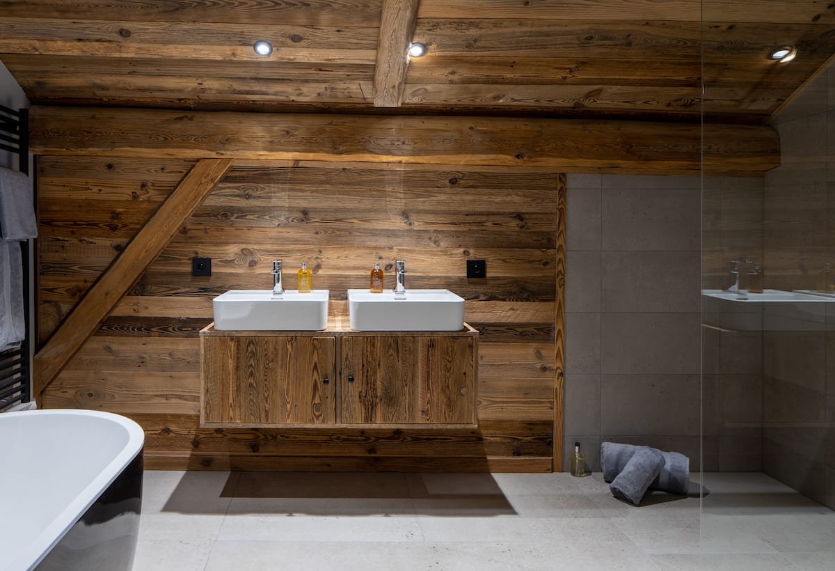 Chalet Image