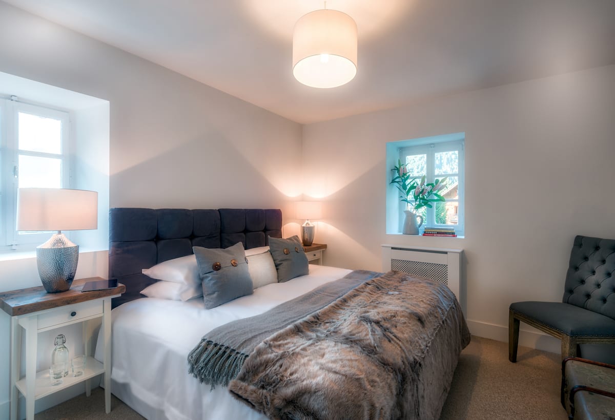 Chalet Image