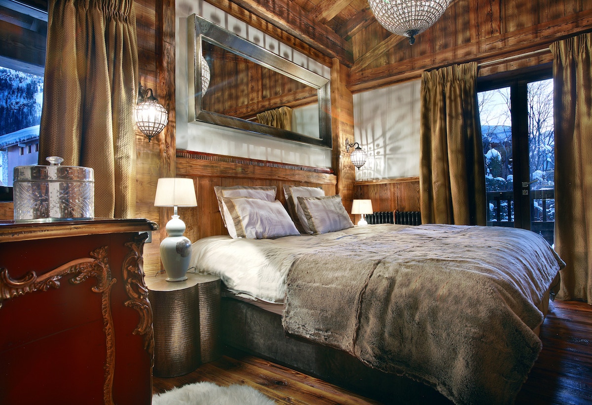 Chalet Image