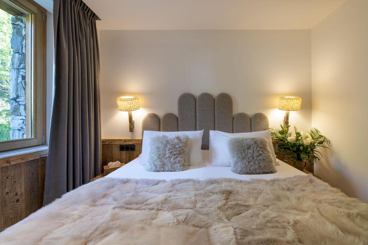 Chalet Image