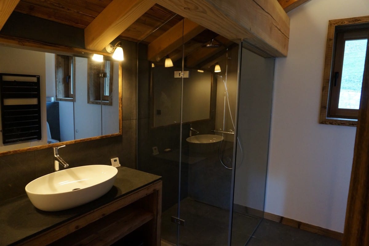 Chalet Image