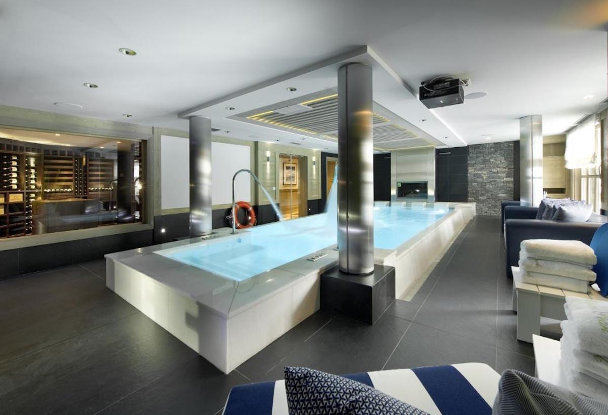 Chalet Image