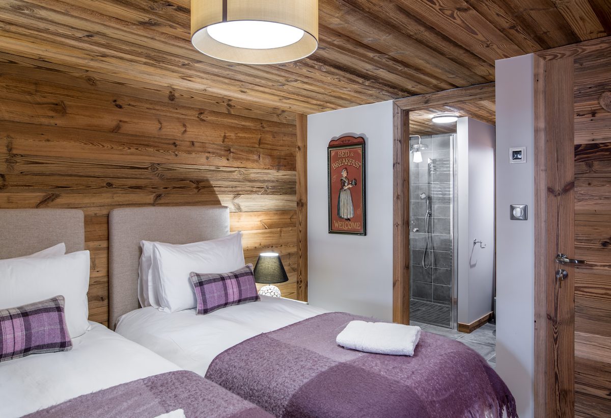 Chalet Image