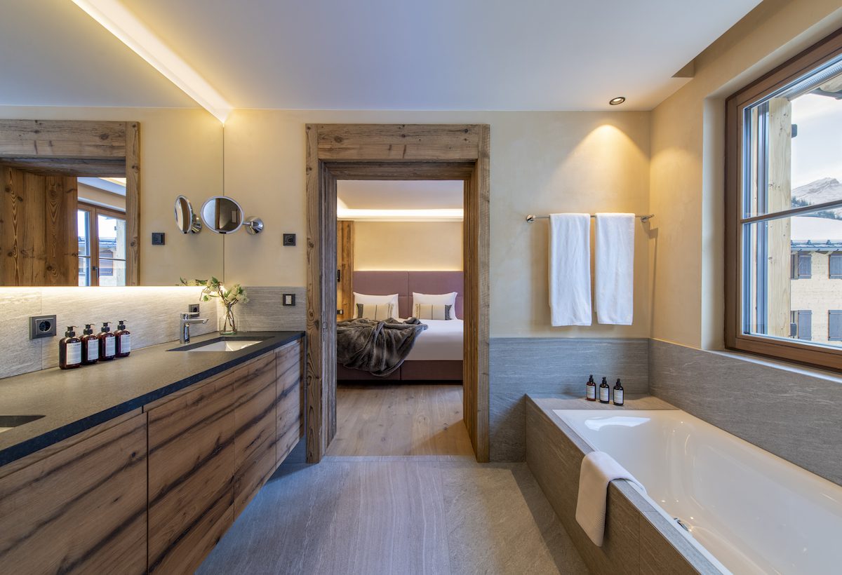 Chalet Image